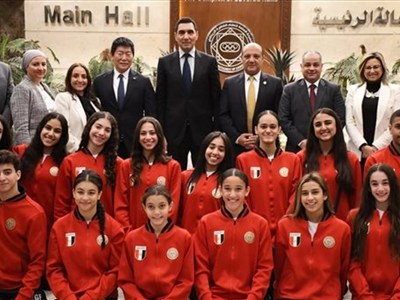 قبل مشاركتهم في بطولة إفريقيا.. وزير الرياضة يلتقي لاعبي منتخب الجمباز