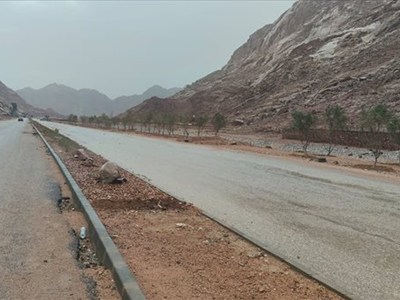 استمرار تكاثر السحب وتوقعات بسقوط أمطار خلال الساعات المقبلة على البحر الأحمر