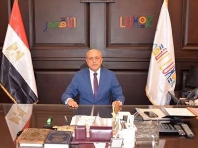 محافظ الأقصر يقرر تطبيق نظام العمل عن بُعد أيام الأحد خلال أبريل