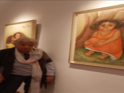 وداعا زينب السجيني.. محطات في مسيرة رائدة الفن التشكيلي