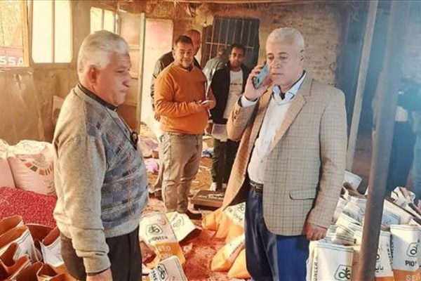 تموين وزراعة الشرقية يضبطان مصنعًا غير مرخص لإنتاج وتعبئة تقاوي الذرة المغشوشة بفاقوس