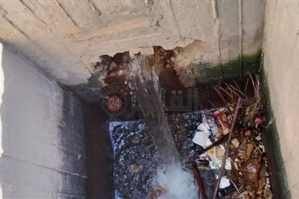 استغاثة من أهالي يوسف الصديق بالفيوم: بحر فرج الله يغرق في القمامة ويهدد 600 فدان