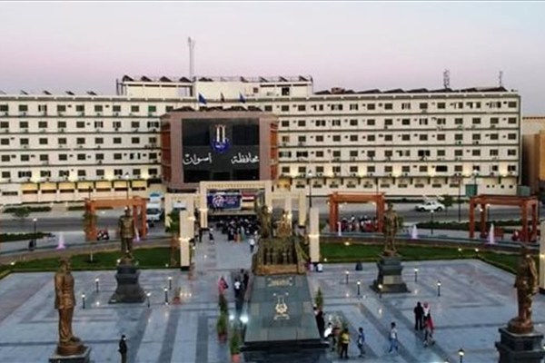 محافظ أسوان يقرر تطبيق نظام العمل من المنزل أيام الأحد من كل أسبوع خلال شهر أبريل