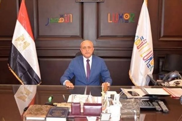 محافظ الأقصر يقرر تطبيق نظام العمل عن بُعد أيام الأحد خلال أبريل