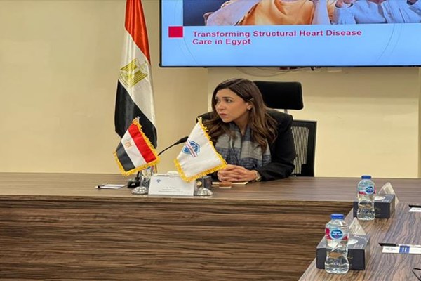 «التأمين الصحي الشامل» تبحث مع شركات عالمية تحديث منظومة علاج أمراض القلب