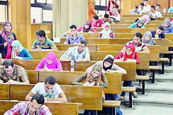 بعد طلب النواب.. الجامعات تحصر أسماء الـ20 الأوائل على الدفعات خلال آخر 10 سنوات