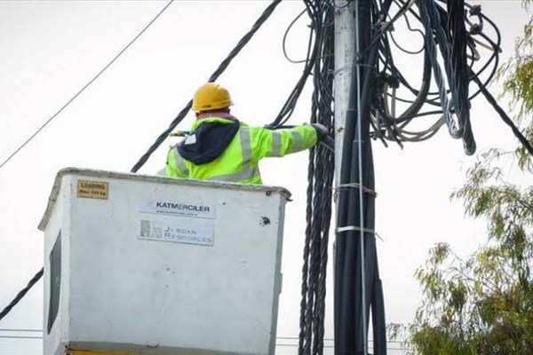 فصل التيار الكهربائي عن عدة مناطق بمدينة بيلا في كفر الشيخ غدا للصيانة