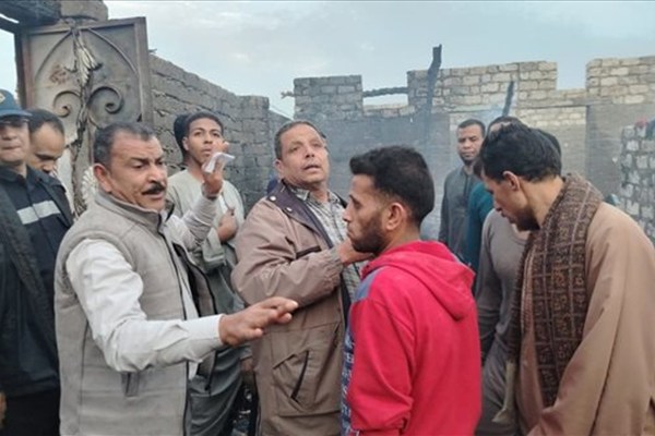 حريق يلتهم منزلين بقرية شطورة في سوهاج دون خسائر بشرية