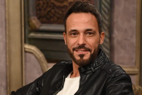 يوسف الشريف يكشف عن اسمه الحقيقي